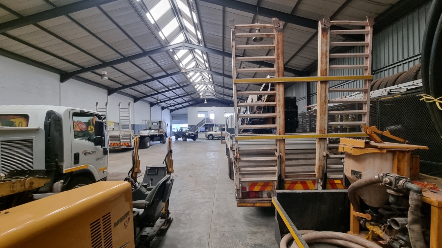 To Let commercial Property for Rent in Okavango Park Western Cape